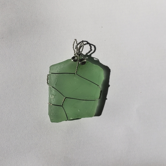 lot of 2 Quartz and Sea Glass pendants, NWOT, gems - Picture 10 of 14